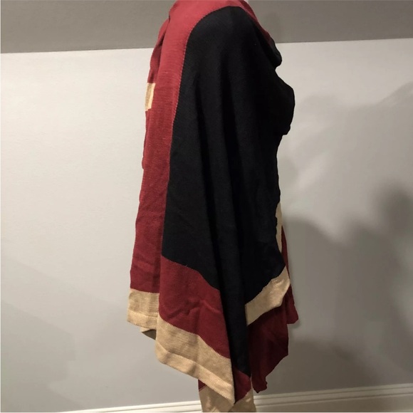 Jamie Gries Sweater Wrap Maroon Black & Camel Poncho - Picture 3 of 6
